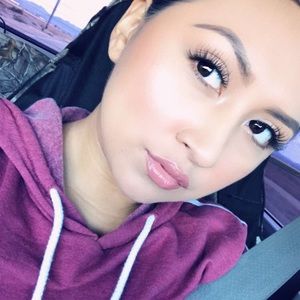 Meet your Posher, Lorena